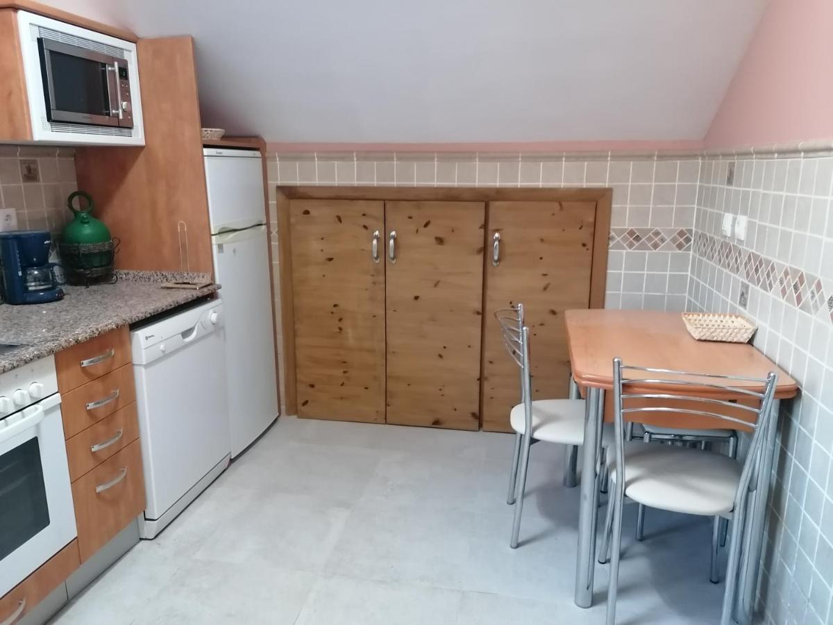 Apartamento Turistico La Mies オレニャ エクステリア 写真